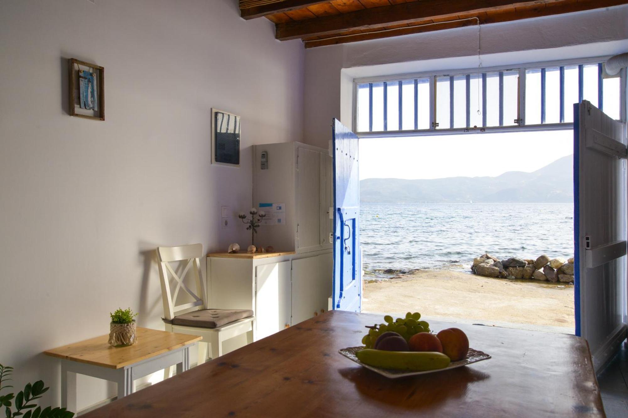 Blue Sea House Guest House Klima  Exterior photo